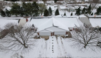 4116 Huntfield Drive, Sandusky, 44870, 2 Bedrooms Bedrooms, ,2 BathroomsBathrooms,Residential,For Sale,Huntfield,20250693