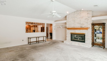 4116 Huntfield Drive, Sandusky, 44870, 2 Bedrooms Bedrooms, ,2 BathroomsBathrooms,Residential,For Sale,Huntfield,20250693