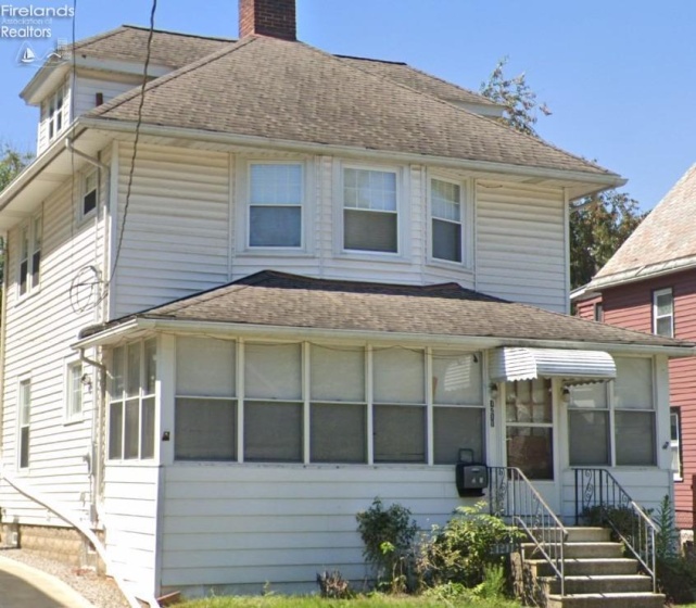1211 East Avenue, Elyria, 44035, 3 Bedrooms Bedrooms, ,2 BathroomsBathrooms,Residential,For Sale,East,20250739