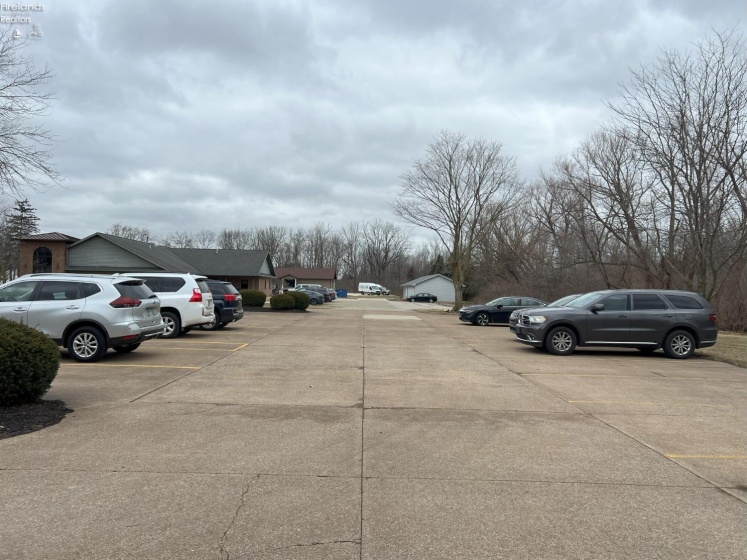 4010 Columbus Avenue, Sandusky, 44870, ,Commercial,For Sale,Columbus,20250719