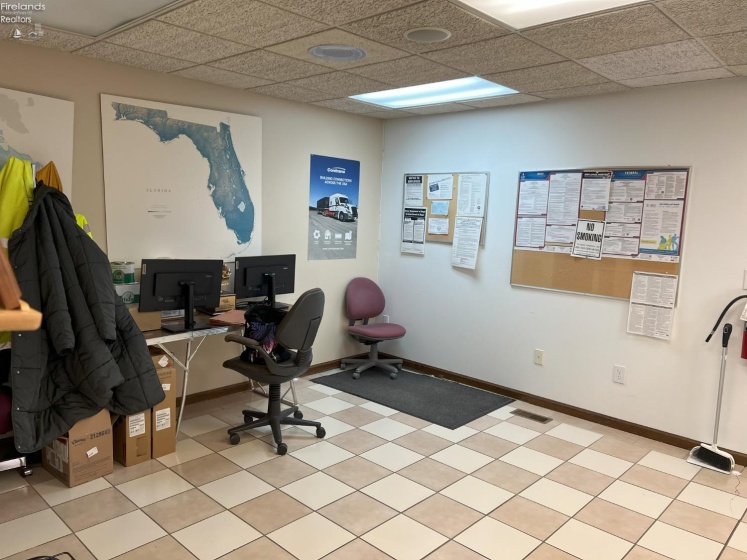 4010 Columbus Avenue, Sandusky, 44870, ,Commercial,For Sale,Columbus,20250719