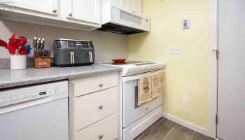 91 Schooner Point Drive, Port Clinton, 43452, 2 Bedrooms Bedrooms, ,2 BathroomsBathrooms,Residential,For Sale,Schooner Point,20250757