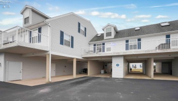 91 Schooner Point Drive, Port Clinton, 43452, 2 Bedrooms Bedrooms, ,2 BathroomsBathrooms,Residential,For Sale,Schooner Point,20250757