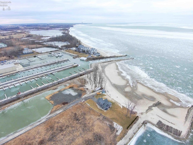 91 Schooner Point Drive, Port Clinton, 43452, 2 Bedrooms Bedrooms, ,2 BathroomsBathrooms,Residential,For Sale,Schooner Point,20250757