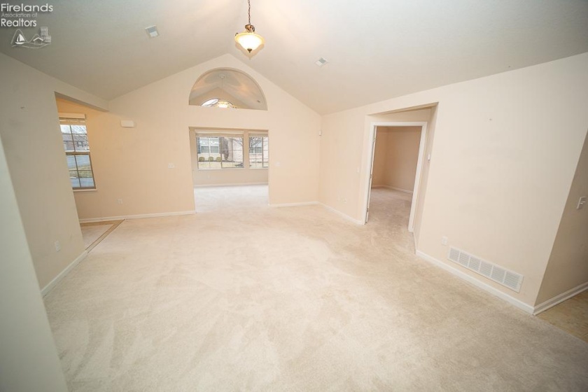 3912 Coventry Lane, Huron, 44839, 2 Bedrooms Bedrooms, ,2 BathroomsBathrooms,Residential,For Sale,Coventry,20250812