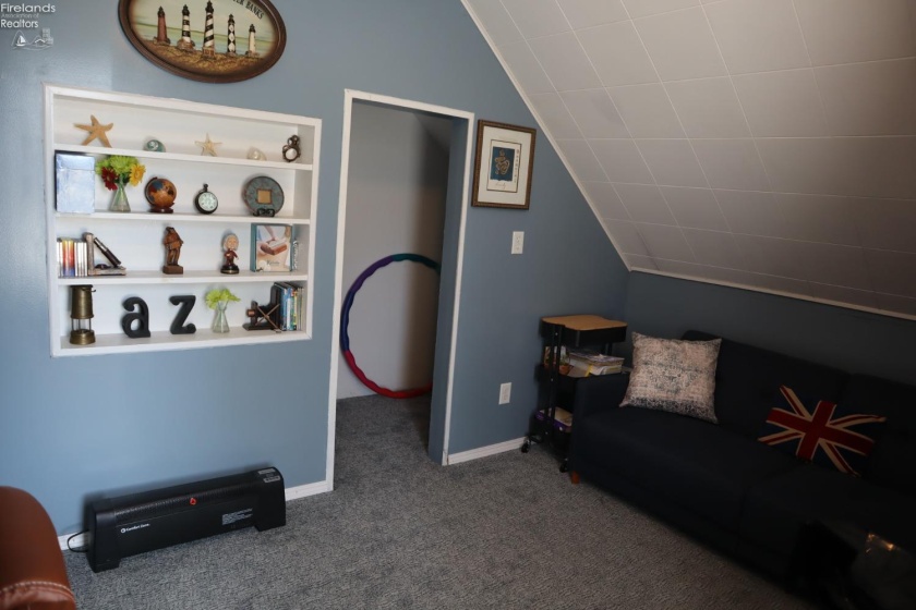 115 Main Street, New London, 44851, 4 Bedrooms Bedrooms, ,2 BathroomsBathrooms,Residential,For Sale,Main,20250806