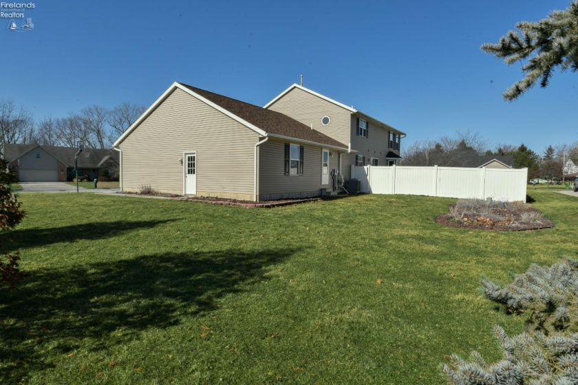 81 Brookside Drive, Oak Harbor, 43449, 4 Bedrooms Bedrooms, ,3 BathroomsBathrooms,Residential,For Sale,Brookside,20250810
