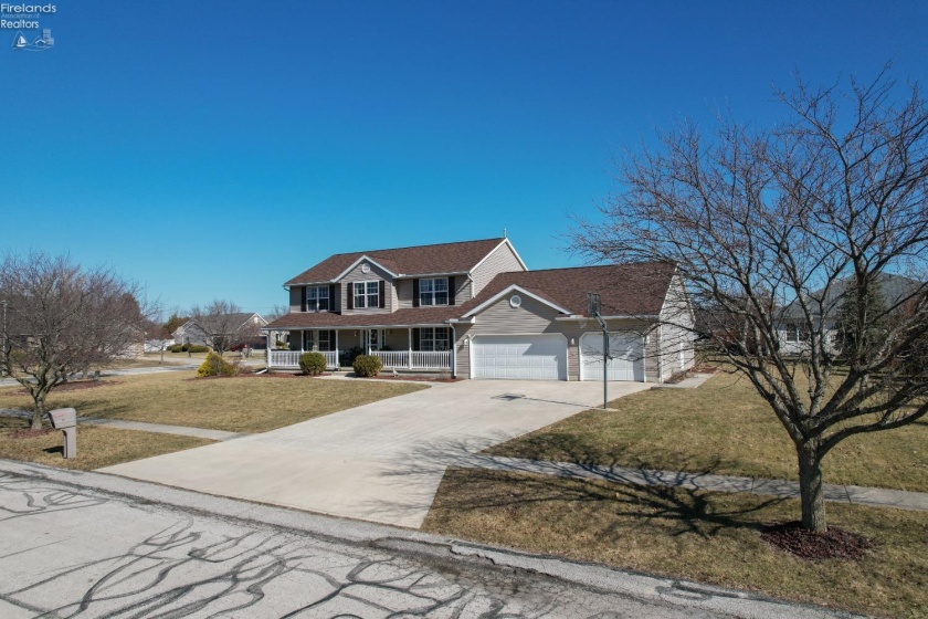 81 Brookside Drive, Oak Harbor, 43449, 4 Bedrooms Bedrooms, ,3 BathroomsBathrooms,Residential,For Sale,Brookside,20250810