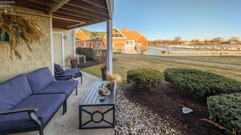 22 Marina Point Drive, Sandusky, 44870, 1 Bedroom Bedrooms, ,1 BathroomBathrooms,Residential,For Sale,Marina Point,20250799