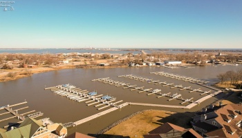 22 Marina Point Drive, Sandusky, 44870, 1 Bedroom Bedrooms, ,1 BathroomBathrooms,Residential,For Sale,Marina Point,20250799