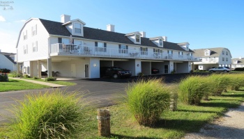 89 Schooner Point Drive, Port Clinton, 43452, 2 Bedrooms Bedrooms, ,2 BathroomsBathrooms,Residential,For Sale,Schooner Point,20250829