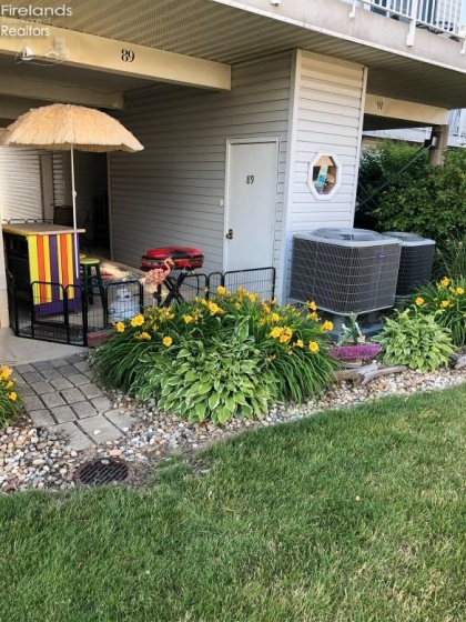 89 Schooner Point Drive, Port Clinton, 43452, 2 Bedrooms Bedrooms, ,2 BathroomsBathrooms,Residential,For Sale,Schooner Point,20250829