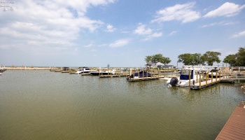 89 Schooner Point Drive, Port Clinton, 43452, 2 Bedrooms Bedrooms, ,2 BathroomsBathrooms,Residential,For Sale,Schooner Point,20250829