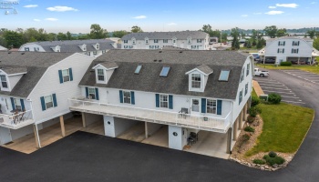 89 Schooner Point Drive, Port Clinton, 43452, 2 Bedrooms Bedrooms, ,2 BathroomsBathrooms,Residential,For Sale,Schooner Point,20250829