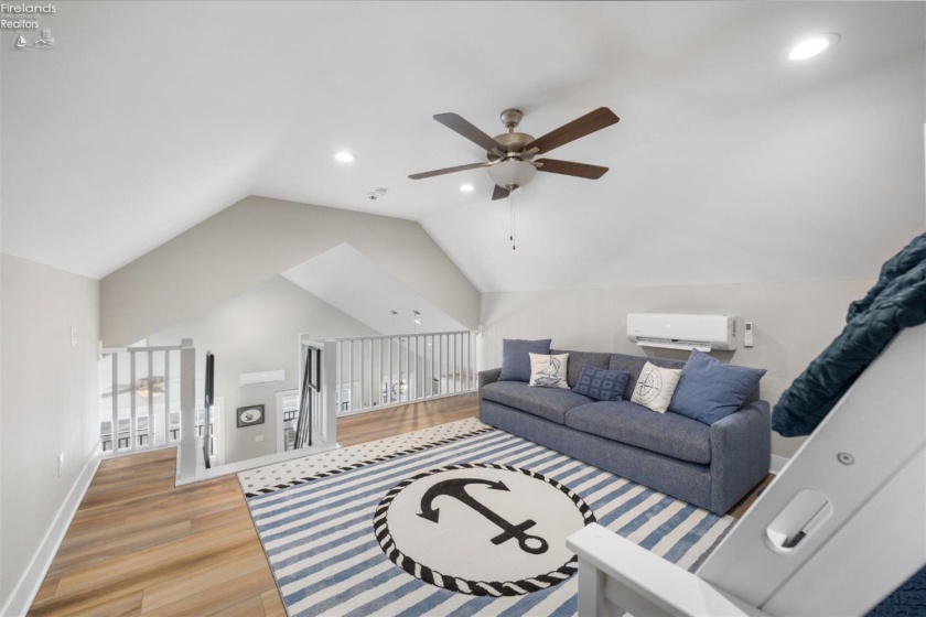 545 Lakeshore Drive, Port Clinton, 43452, 3 Bedrooms Bedrooms, ,2 BathroomsBathrooms,Residential,For Sale,Lakeshore,20250858
