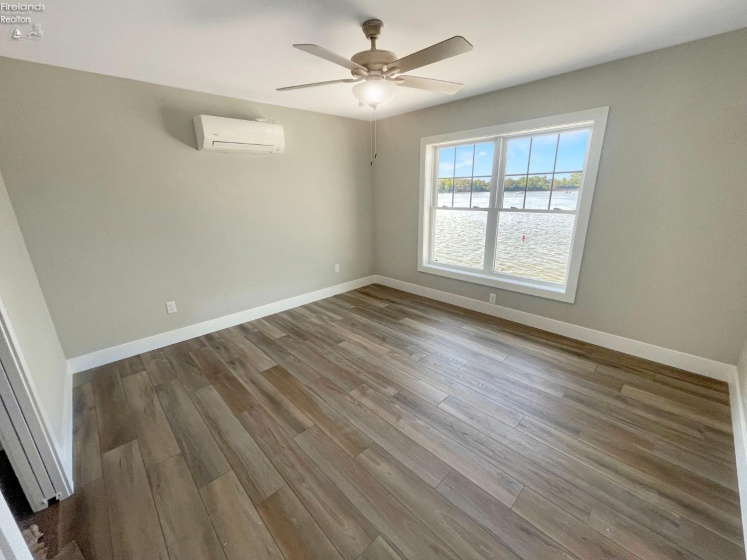 545 Lakeshore Drive, Port Clinton, 43452, 3 Bedrooms Bedrooms, ,2 BathroomsBathrooms,Residential,For Sale,Lakeshore,20250858