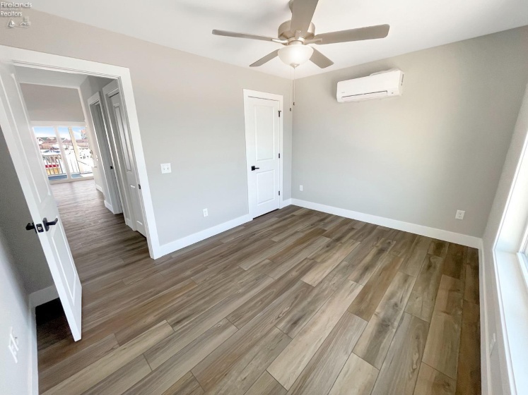 545 Lakeshore Drive, Port Clinton, 43452, 3 Bedrooms Bedrooms, ,2 BathroomsBathrooms,Residential,For Sale,Lakeshore,20250858