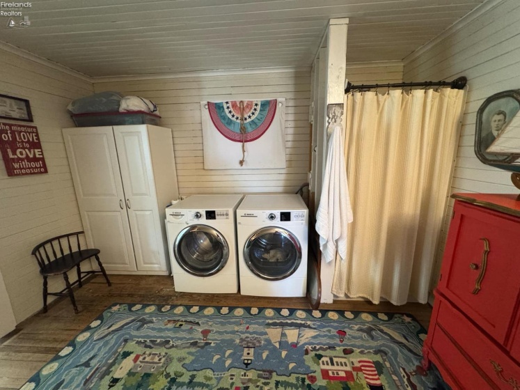 22 Oakwood Avenue, Huron, 44839, 3 Bedrooms Bedrooms, ,1 BathroomBathrooms,Residential,For Sale,Oakwood,20250834
