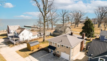 22 Oakwood Avenue, Huron, 44839, 3 Bedrooms Bedrooms, ,1 BathroomBathrooms,Residential,For Sale,Oakwood,20250834 22 Oakwood Avenue, Huron, 44839, 3 Bedrooms Bedrooms, ,1 BathroomBathrooms,Residential,For Sale,Oakwood,20250834