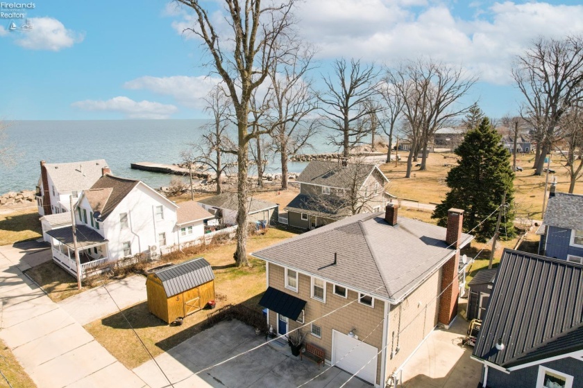 22 Oakwood Avenue, Huron, 44839, 3 Bedrooms Bedrooms, ,1 BathroomBathrooms,Residential,For Sale,Oakwood,20250834