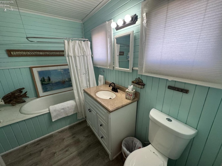 22 Oakwood Avenue, Huron, 44839, 3 Bedrooms Bedrooms, ,1 BathroomBathrooms,Residential,For Sale,Oakwood,20250834