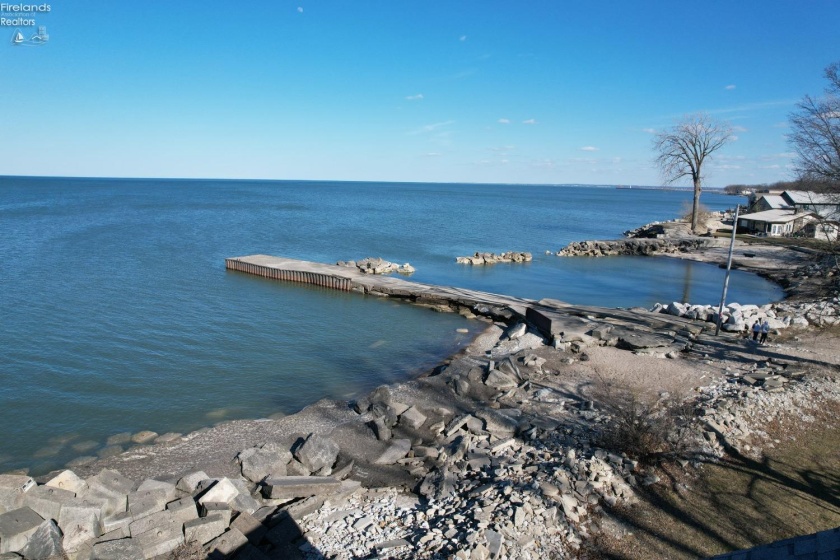 22 Oakwood Avenue, Huron, 44839, 3 Bedrooms Bedrooms, ,1 BathroomBathrooms,Residential,For Sale,Oakwood,20250834