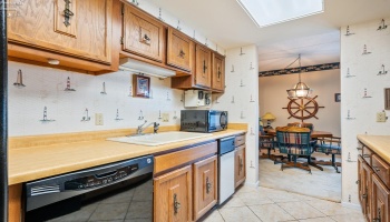 711 lakeshore, Port Clinton, 43452, 2 Bedrooms Bedrooms, ,2 BathroomsBathrooms,Residential,For Sale,lakeshore,20250658