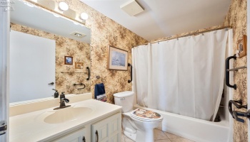 711 lakeshore, Port Clinton, 43452, 2 Bedrooms Bedrooms, ,2 BathroomsBathrooms,Residential,For Sale,lakeshore,20250658