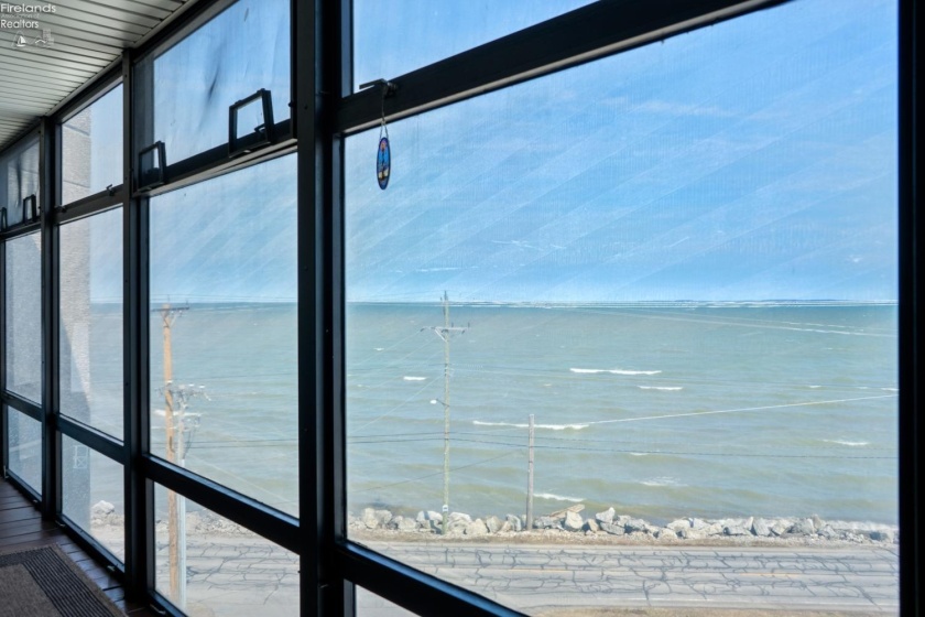 711 lakeshore, Port Clinton, 43452, 2 Bedrooms Bedrooms, ,2 BathroomsBathrooms,Residential,For Sale,lakeshore,20250658
