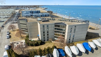 711 lakeshore, Port Clinton, 43452, 2 Bedrooms Bedrooms, ,2 BathroomsBathrooms,Residential,For Sale,lakeshore,20250658