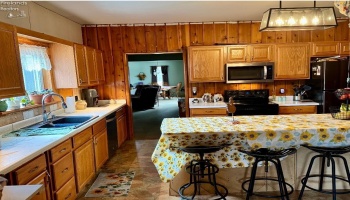 40 Laird Drive, Fremont, 43420, 4 Bedrooms Bedrooms, ,1 BathroomBathrooms,Residential,For Sale,Laird,20250793 40 Laird Drive, Fremont, 43420, 4 Bedrooms Bedrooms, ,1 BathroomBathrooms,Residential,For Sale,Laird,20250793