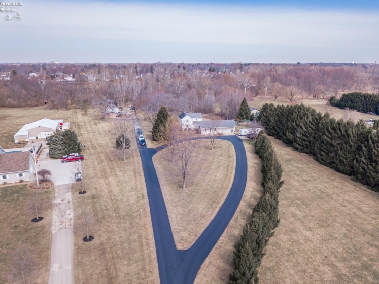 40 Laird Drive, Fremont, 43420, 4 Bedrooms Bedrooms, ,1 BathroomBathrooms,Residential,For Sale,Laird,20250793