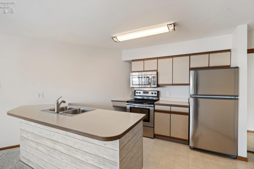 1789 Windward Drive, Port Clinton, 43452, 2 Bedrooms Bedrooms, ,2 BathroomsBathrooms,Residential,For Sale,Windward,20250947