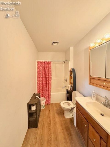 6637 Ottawa Avenue, Oak Harbor, 43449, 4 Bedrooms Bedrooms, ,2 BathroomsBathrooms,Residential,For Sale,Ottawa,20250942