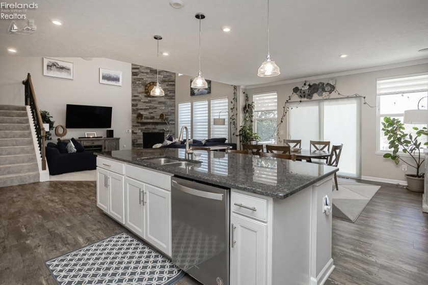 2461 Seton, Avon, 44011, 5 Bedrooms Bedrooms, ,5 BathroomsBathrooms,Residential,For Sale,Seton,20250909