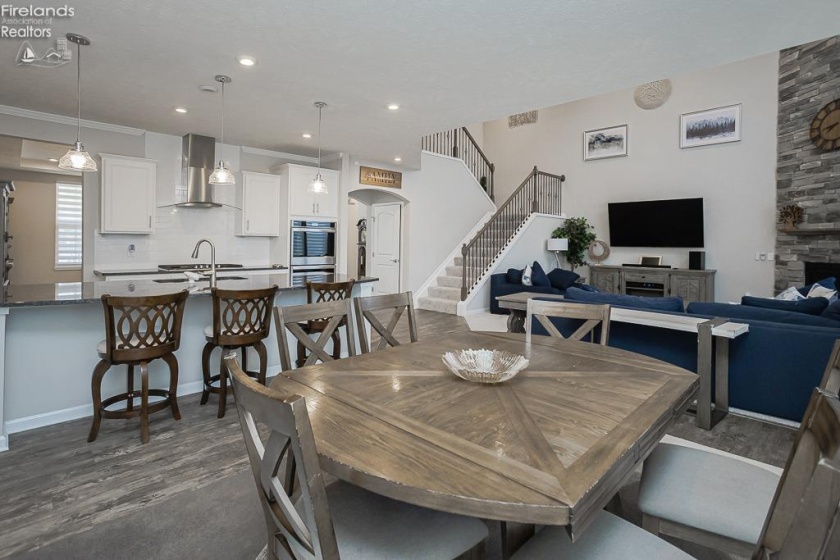 2461 Seton, Avon, 44011, 5 Bedrooms Bedrooms, ,5 BathroomsBathrooms,Residential,For Sale,Seton,20250909