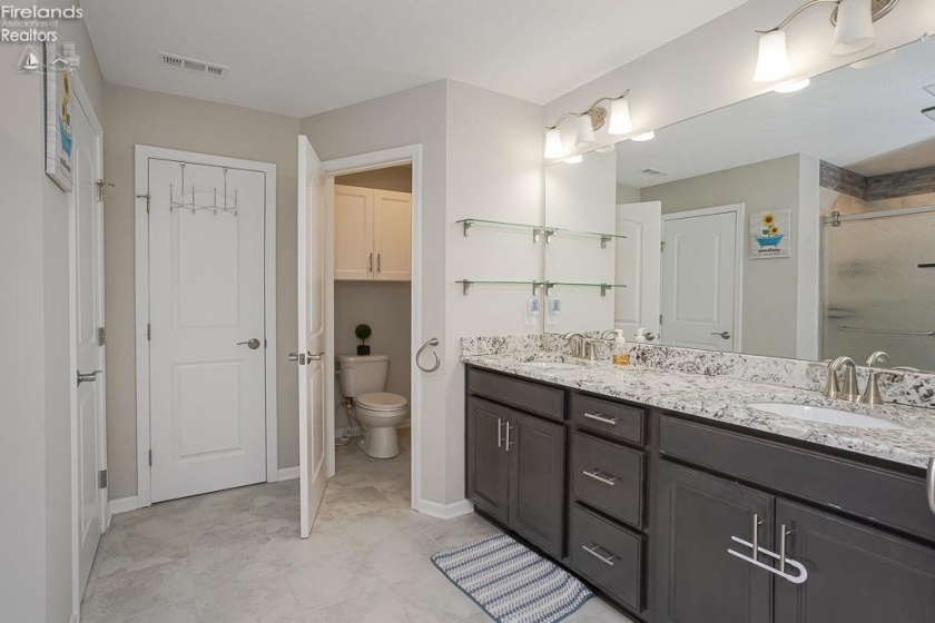 2461 Seton, Avon, 44011, 5 Bedrooms Bedrooms, ,5 BathroomsBathrooms,Residential,For Sale,Seton,20250909