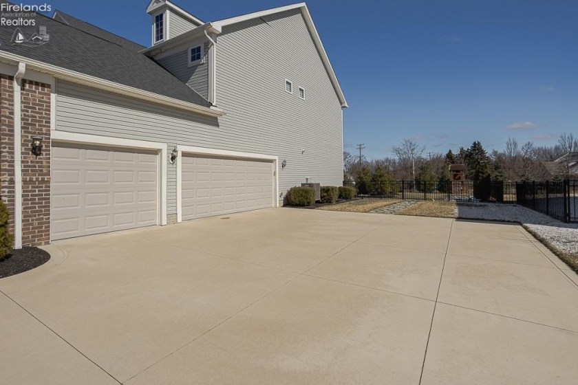 2461 Seton, Avon, 44011, 5 Bedrooms Bedrooms, ,5 BathroomsBathrooms,Residential,For Sale,Seton,20250909