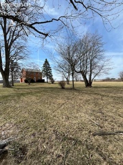 8090 County Road 18, Fostoria, 44830, 4 Bedrooms Bedrooms, ,1 BathroomBathrooms,Residential,For Sale,County Road 18,20250959