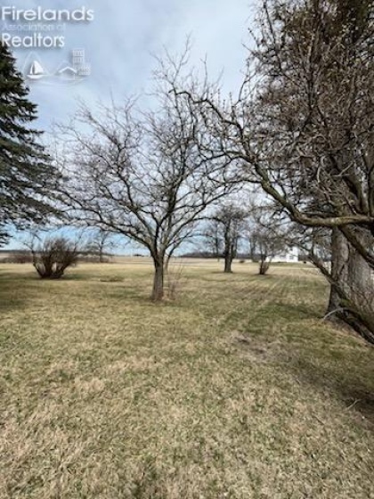 8090 County Road 18, Fostoria, 44830, 4 Bedrooms Bedrooms, ,1 BathroomBathrooms,Residential,For Sale,County Road 18,20250959