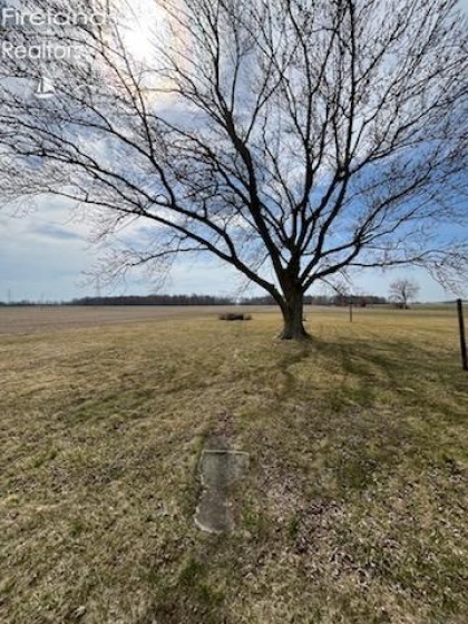 8090 County Road 18, Fostoria, 44830, 4 Bedrooms Bedrooms, ,1 BathroomBathrooms,Residential,For Sale,County Road 18,20250959