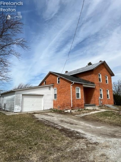 8090 County Road 18, Fostoria, 44830, 4 Bedrooms Bedrooms, ,1 BathroomBathrooms,Residential,For Sale,County Road 18,20250959