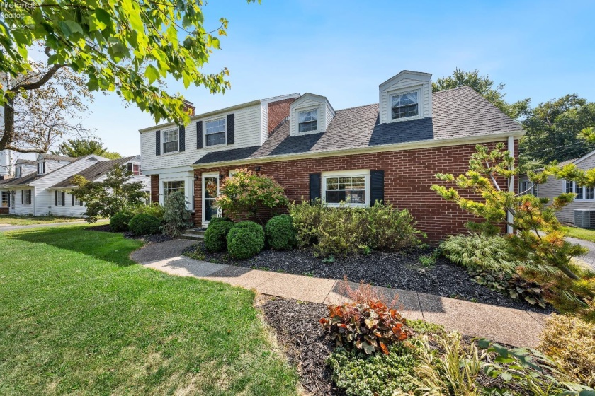 208 Cedar Brook Lane, Sandusky, 44870, 4 Bedrooms Bedrooms, ,2 BathroomsBathrooms,Residential,For Sale,Cedar Brook,20250980