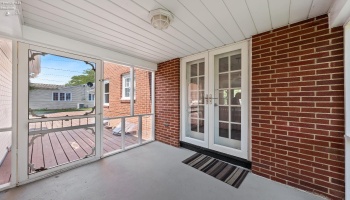 208 Cedar Brook Lane, Sandusky, 44870, 4 Bedrooms Bedrooms, ,2 BathroomsBathrooms,Residential,For Sale,Cedar Brook,20250980
