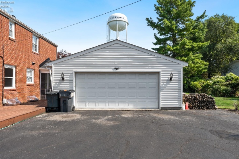 208 Cedar Brook Lane, Sandusky, 44870, 4 Bedrooms Bedrooms, ,2 BathroomsBathrooms,Residential,For Sale,Cedar Brook,20250980