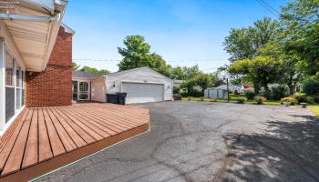 208 Cedar Brook Lane, Sandusky, 44870, 4 Bedrooms Bedrooms, ,2 BathroomsBathrooms,Residential,For Sale,Cedar Brook,20250980