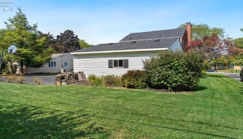 208 Cedar Brook Lane, Sandusky, 44870, 4 Bedrooms Bedrooms, ,2 BathroomsBathrooms,Residential,For Sale,Cedar Brook,20250980