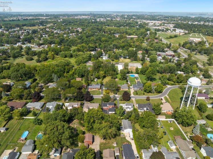 208 Cedar Brook Lane, Sandusky, 44870, 4 Bedrooms Bedrooms, ,2 BathroomsBathrooms,Residential,For Sale,Cedar Brook,20250980