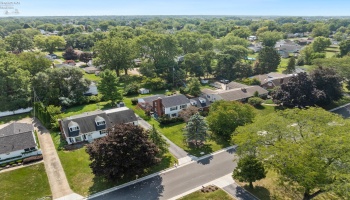 208 Cedar Brook Lane, Sandusky, 44870, 4 Bedrooms Bedrooms, ,2 BathroomsBathrooms,Residential,For Sale,Cedar Brook,20250980