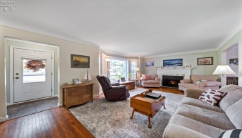 208 Cedar Brook Lane, Sandusky, 44870, 4 Bedrooms Bedrooms, ,2 BathroomsBathrooms,Residential,For Sale,Cedar Brook,20250980